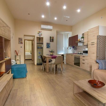 Apartmán Domus Campanile Neapol Exteriér fotografie