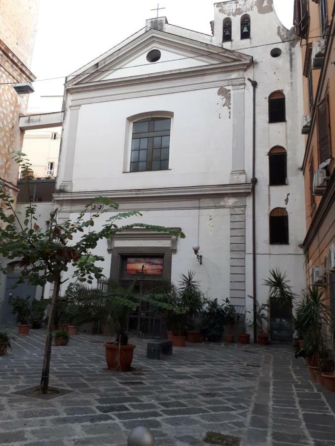 Apartmán Domus Campanile Neapol Exteriér fotografie